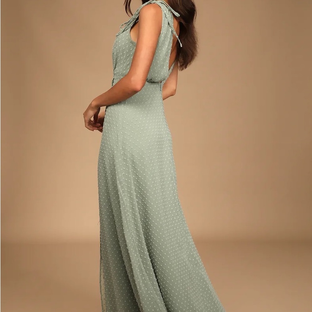 Elegant Green Maxi Dress